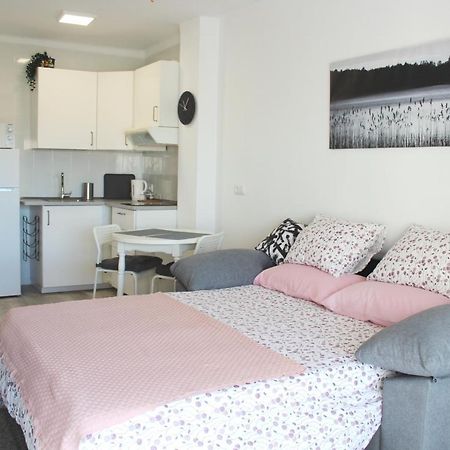 Charming Studio Nerja With Pool ภายนอก รูปภาพ