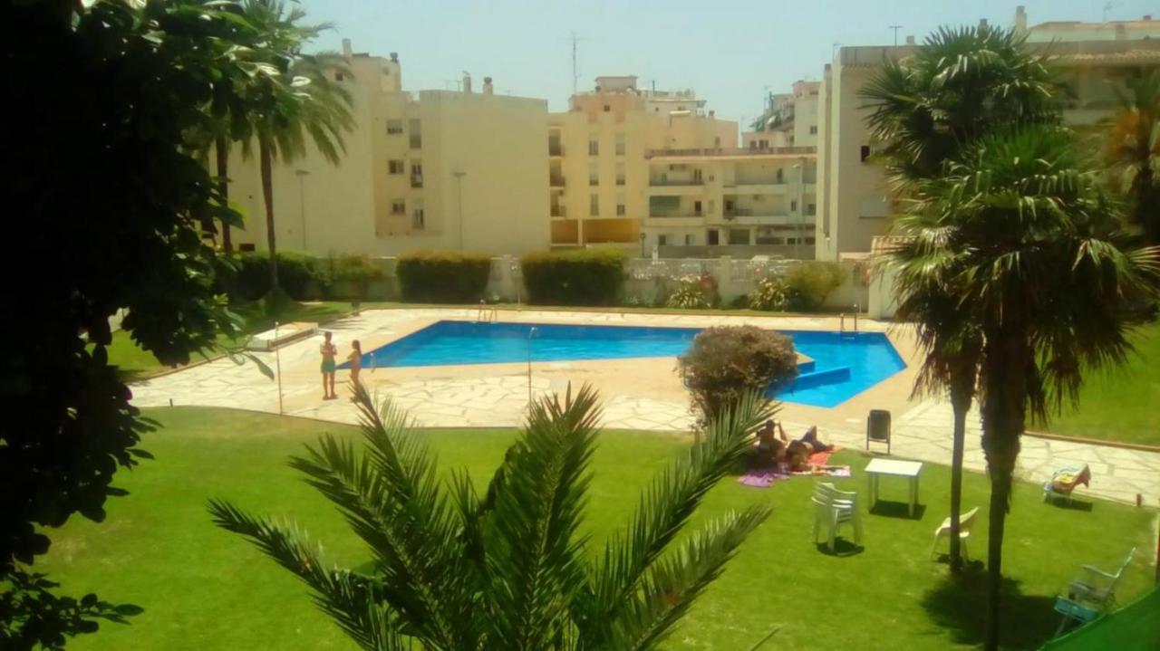 Charming Studio Nerja With Pool ภายนอก รูปภาพ